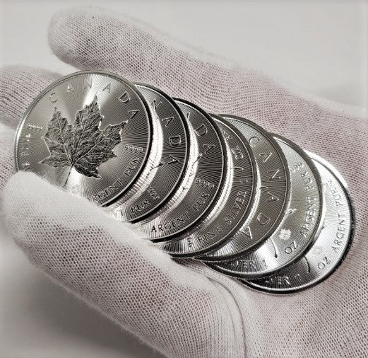 1 oz Canadian Silver Maple Leaf Coin - Image 3